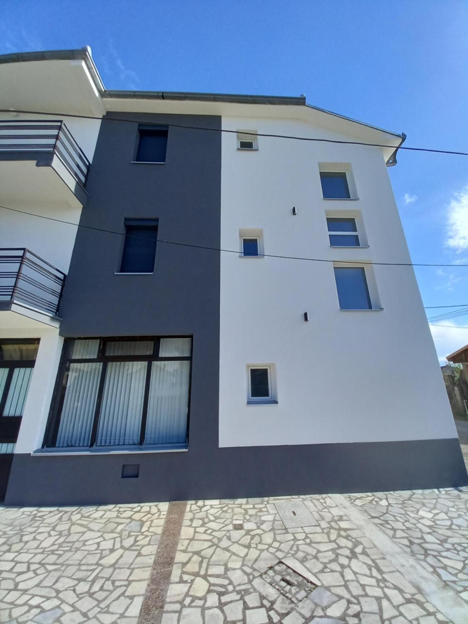 Ambient Apartments Struga Exteriör bild